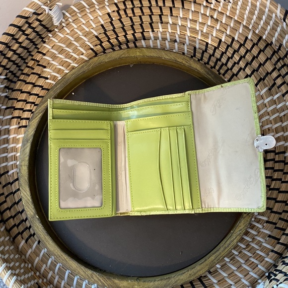 Fossil green wallet, GUC no defects no stains - Picture 7 of 8